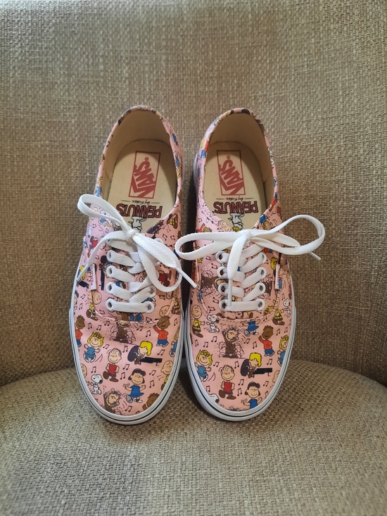 Vans Shoes - Vans x Peanuts Womens Dance Party Pink Graphic Lace-Up Sneakers